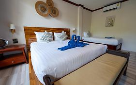 Wind Beach Resort Koh Tao 3*